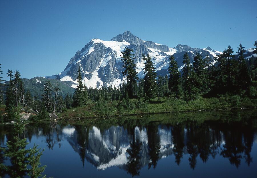 Mount Shuksan Mount Baker Picture Lake Photograph by Lawrence Christopher