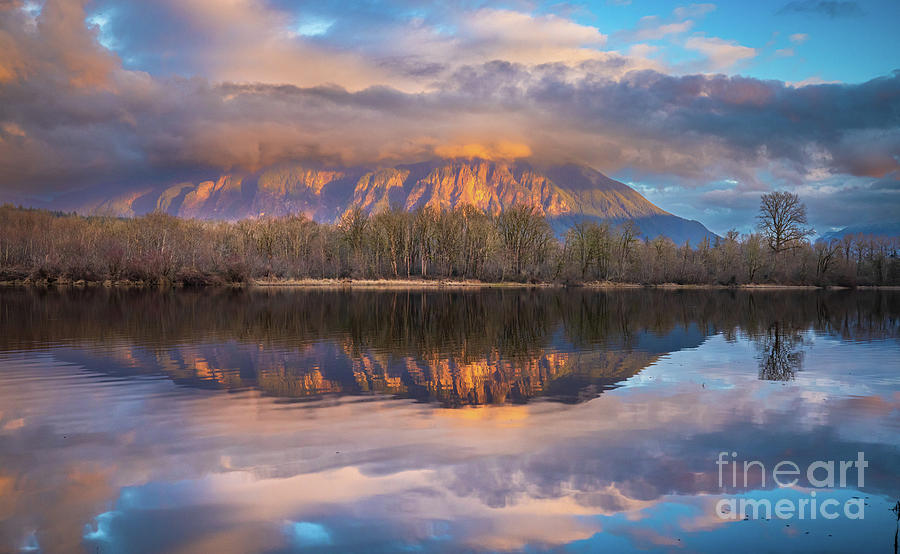Mount Si Sunset Photograph by Inge Johnsson