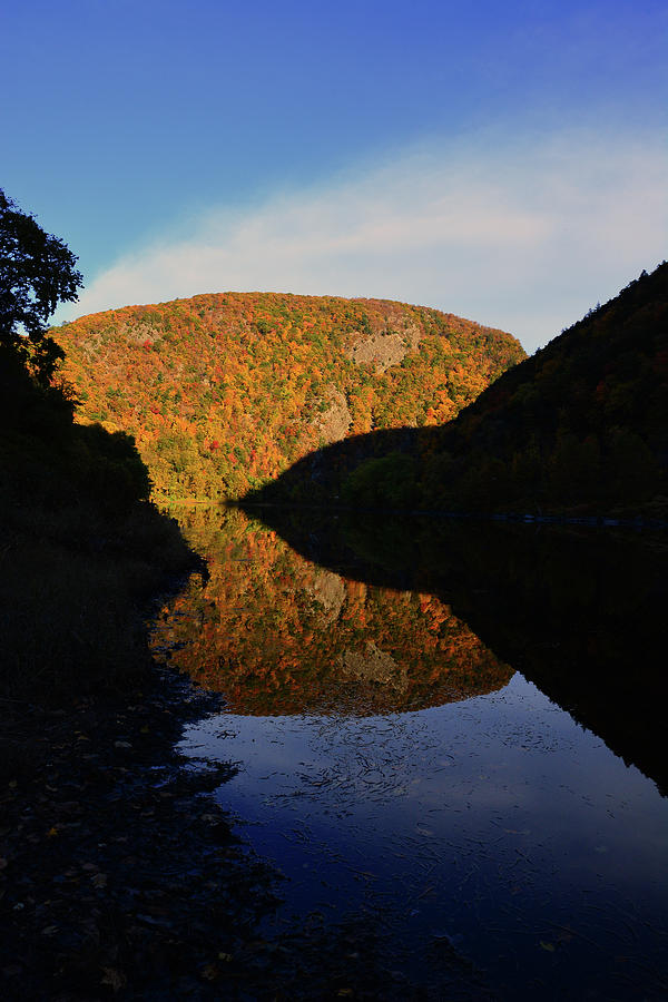 Mount Tammany and Delaware River Mirror Photograph by Raymond Salani III