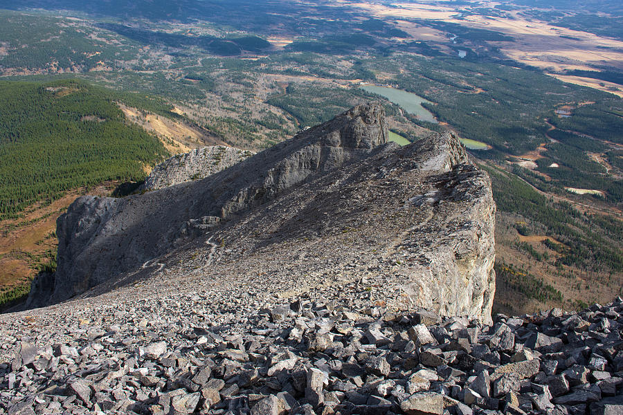 Mount Yamnuska Summit Photograph by Angelito De Jesus