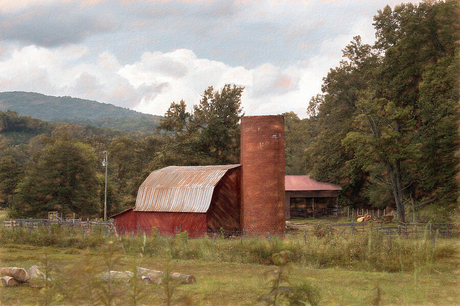 Mountain Barn - NC Digital Art by John Kirkland