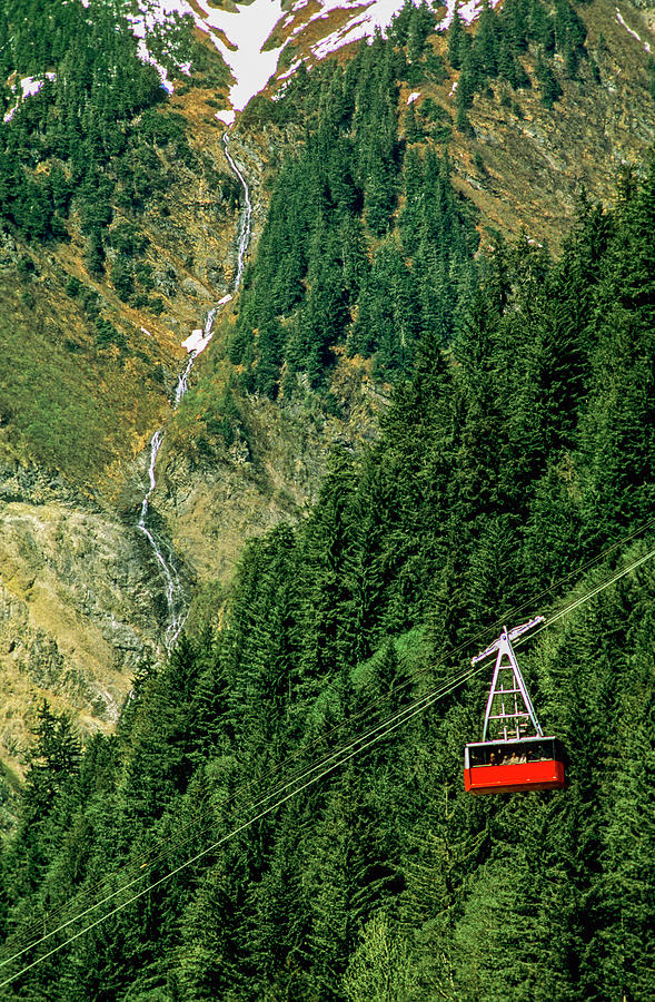 Mountain Cable Car  Photograph by Randy Bradley