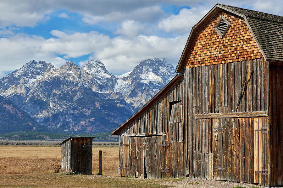 Mountain Outhouse and Barn Photograph by Paul Freidlund