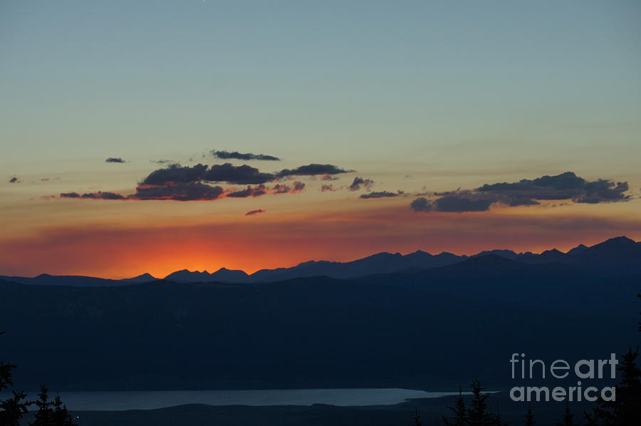 Mountain sunset 1 Photograph by Ken Kvamme