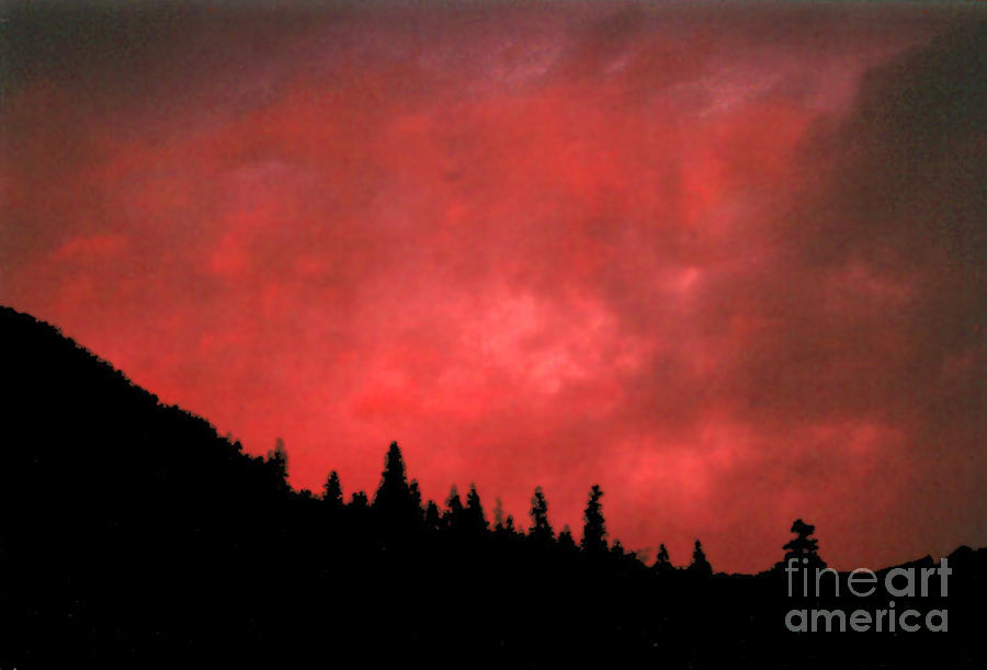 Mountain sunset 3 Photograph by Ken Kvamme