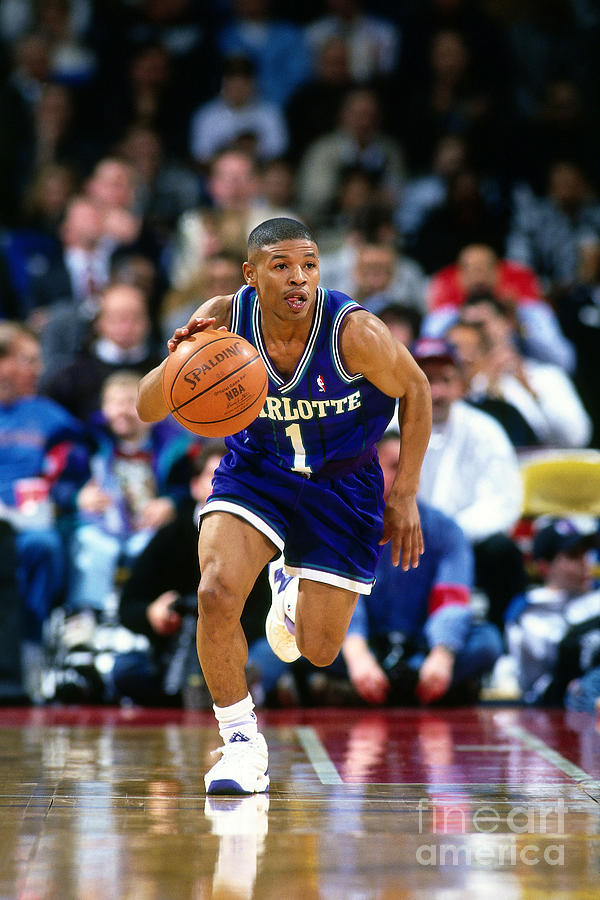 Muggsy Bogues Photograph by Mitchell Layton