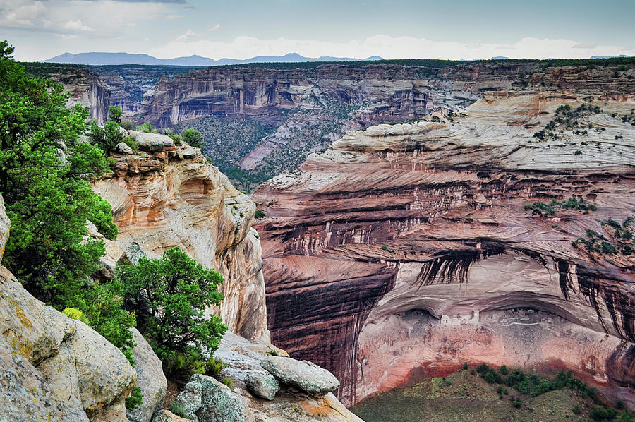 Mummy Cave Ruins Overlook Canyon de Chelly Photograph by Kyle Hanson