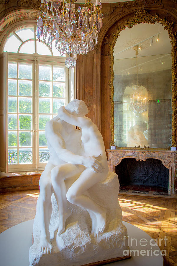 Musee Rodin - The Kiss - Paris Photograph