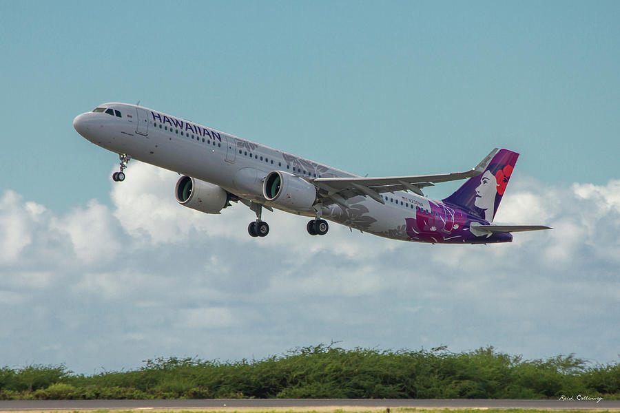 N230HA Hawaiian Airlines Airbus A321 Departing Honolulu International ...