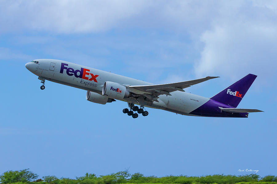 N876FD FedEx Boeing 777 Departing Daniel K Inouye International Airport Honolulu Art Photograph by Reid Callaway