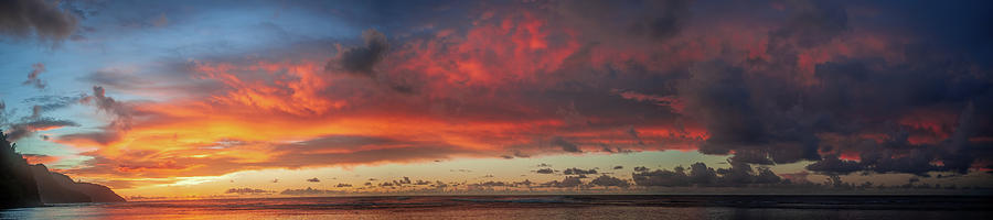 Na Pali Sunset. Photograph by Doug Davidson