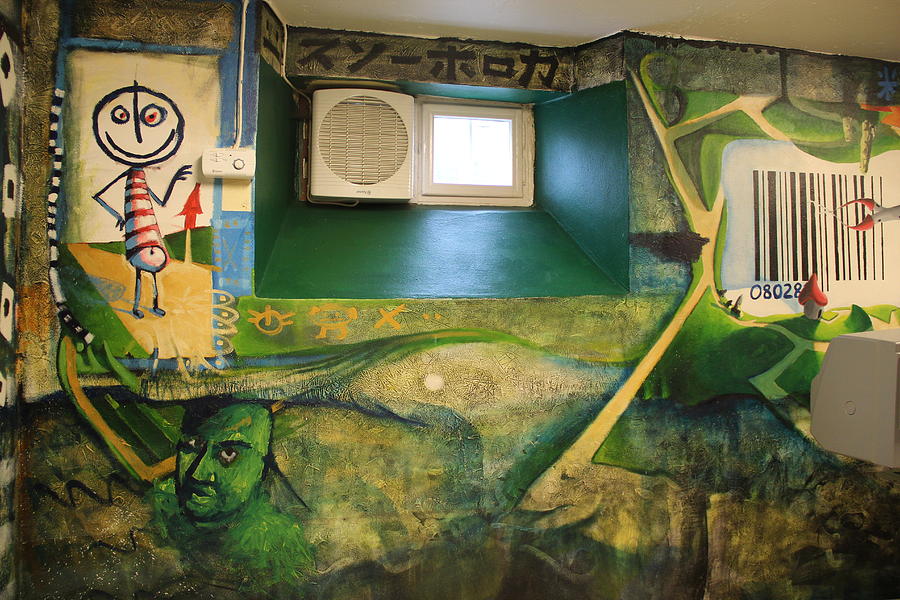 Nansen mural 4 - 2003 by Thomas Olsen Nansen mural 4 - 2003 by Thomas Olsen