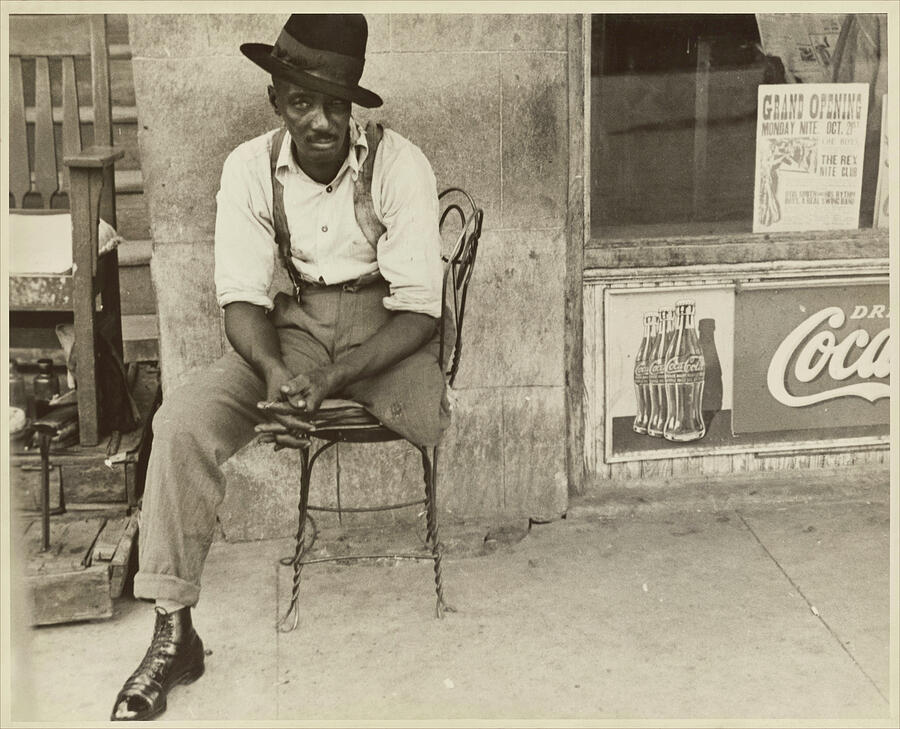 Natchez, Mississippi, 1935 Photograph by Ben Shahn - Fine Art America