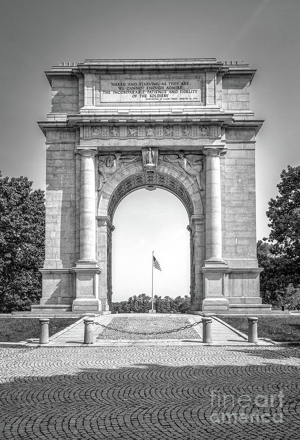 National Memorial Arch Bw Photograph by Howard Roberts