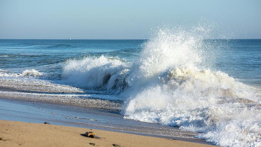 Nature Photograph - Nauset Wave Roll 2 by Kevin Gullbrants