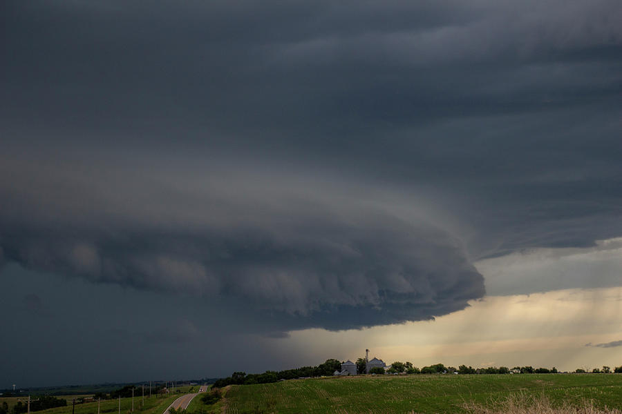 Nebraska Shelf Cloud Madness 004 Photograph by Dale Kaminski
