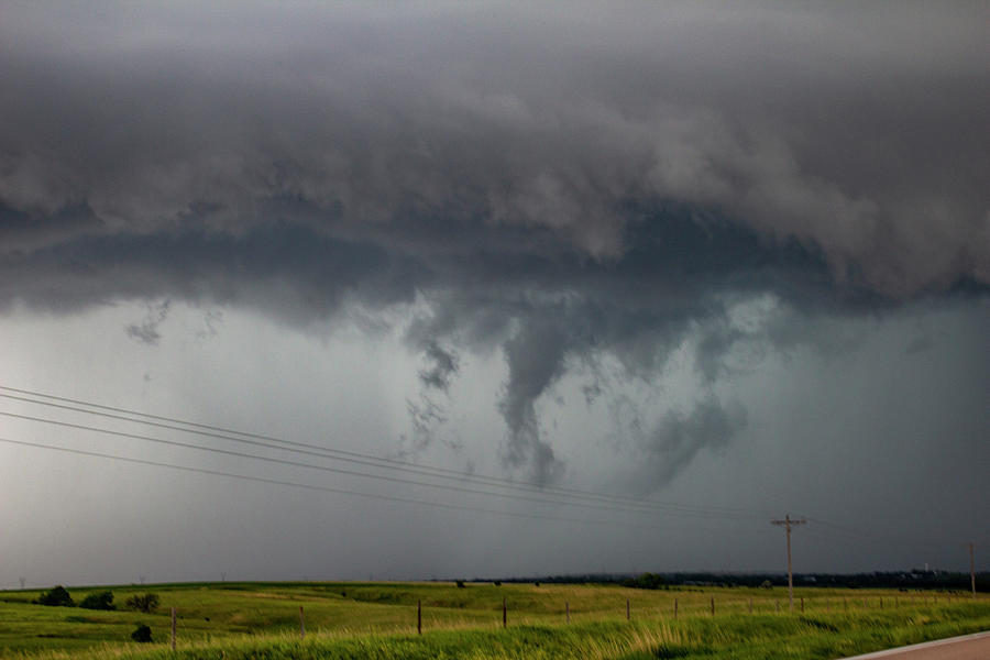 Nebraska Shelf Cloud Madness 010 Photograph by Dale Kaminski