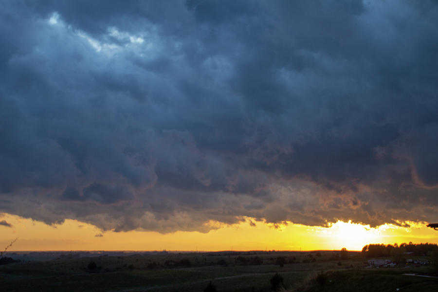 Nebraska Thunderset 013 Photograph by Dale Kaminski