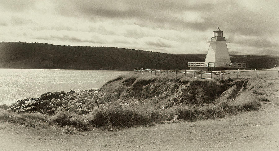 Neils Harbour Lighthouse Photograph by Andrew Wilson