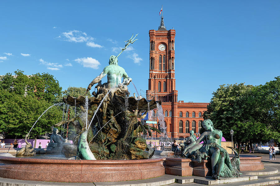 Neptune Fountain And City Hall In Berlin Photograph by Artur Bogacki