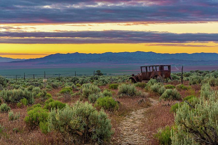 Nevada Sunrise Photograph by Erin K Images