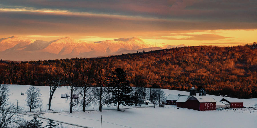 New Hampshires White Mountains From Kirby, Vermont Photograph by John Rowe