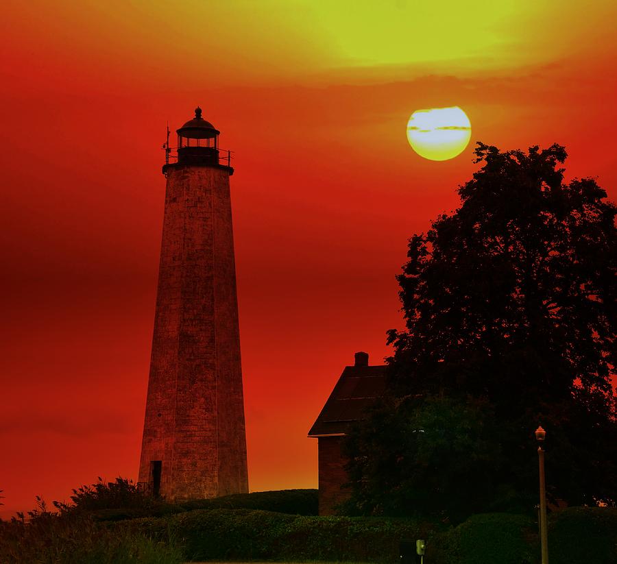 New Haven Lighthouse at Dawn Photograph by Charles HALL