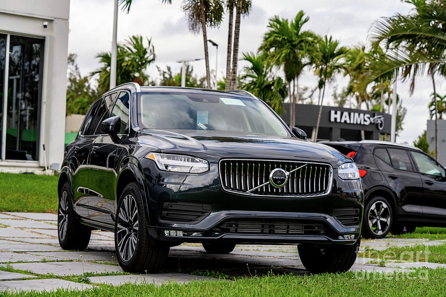 Volvo xc60 autoexpress suvs Volvo xc60 autoexpress suvs