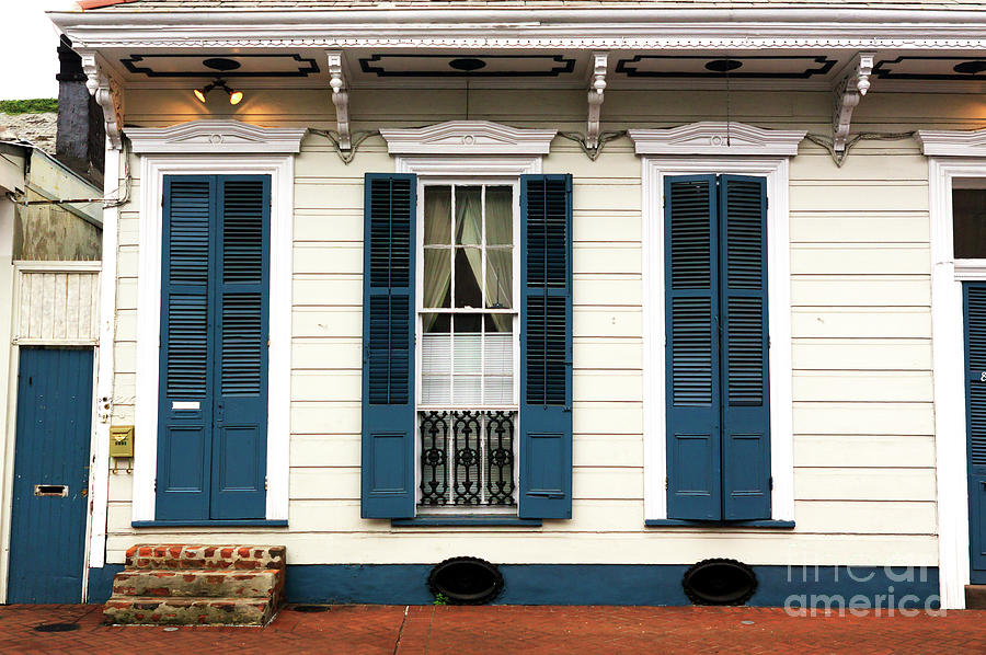 New Orleans Shotgun House in New Orleans Photograph by John Rizzuto