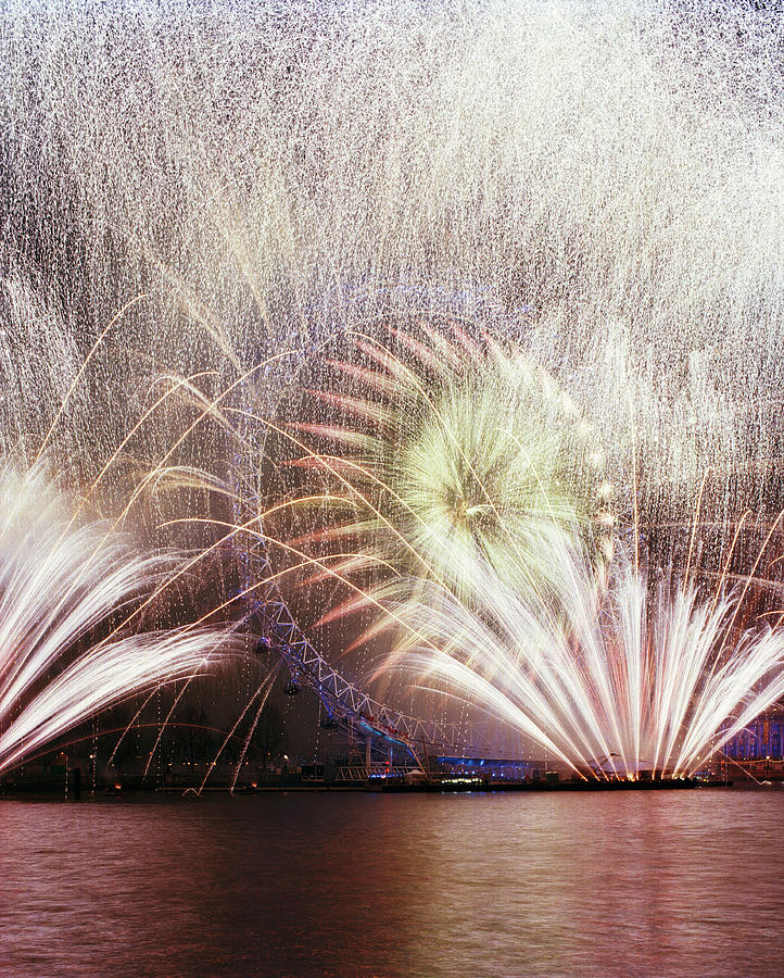 New Years Eve fireworks display over London Photograph by Gary Yeowell