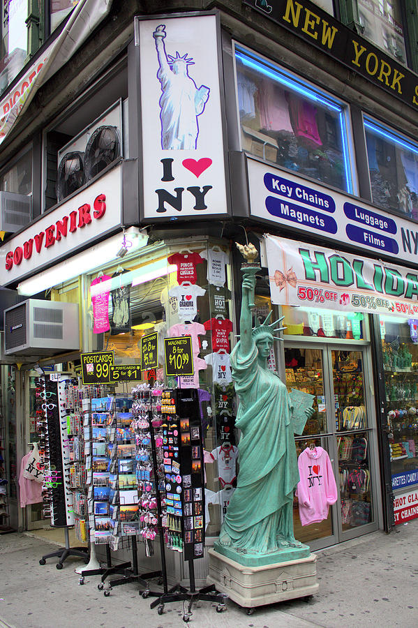 New York City gift shop Photograph by Habib Ayat