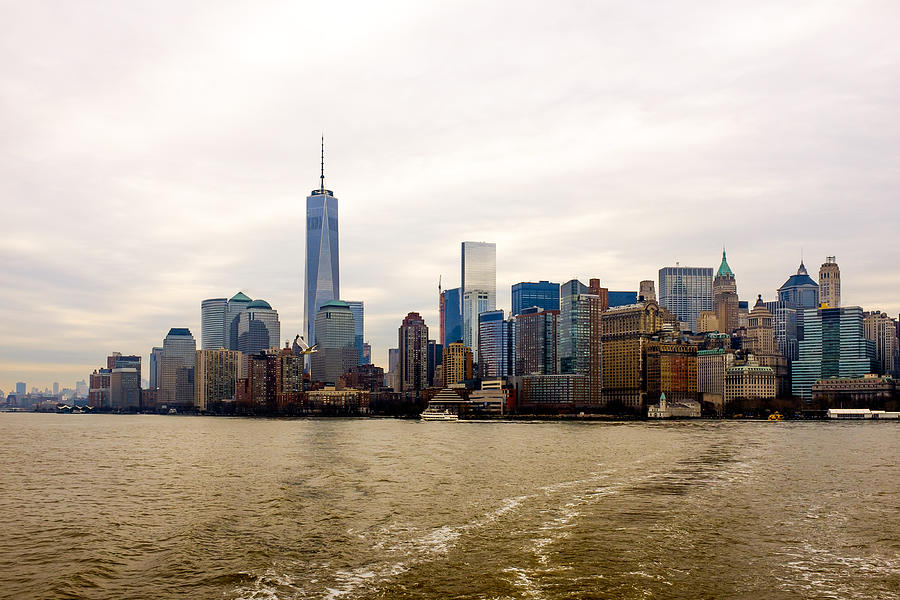 New York City Skyline Photograph by Jiaherrt