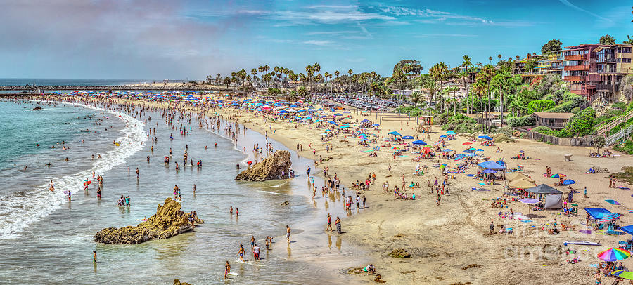 Newport Corona Balboa Beach Scene Photograph by David Zanzinger