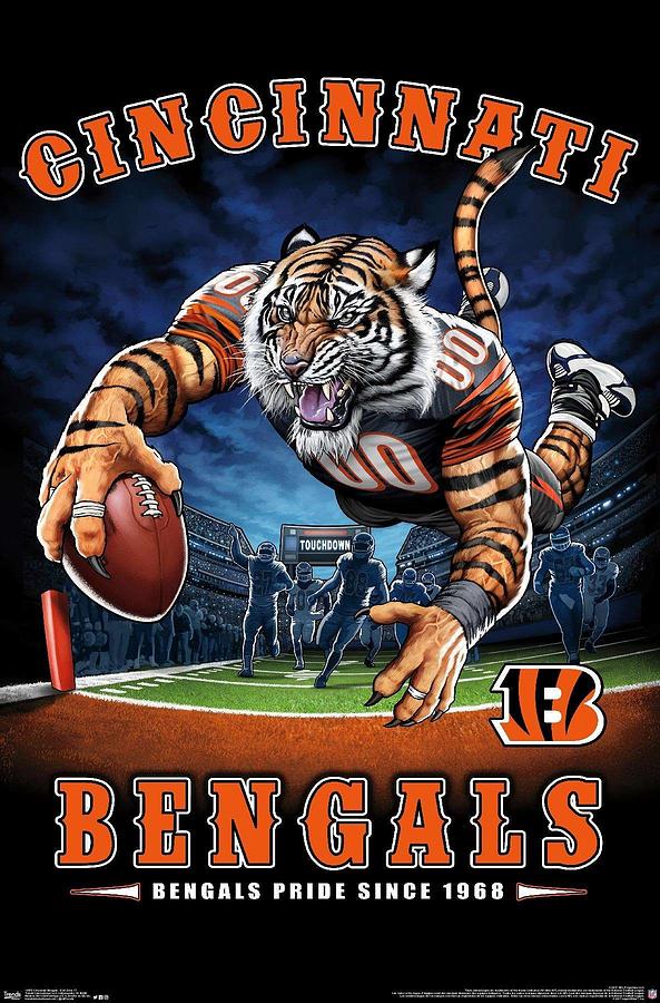 NFL Cincinnati Bengals - End Zone Digital Art by Thuy Dinh Thi | Fine ...