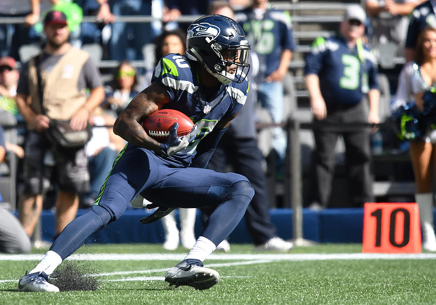 NFL: SEP 25 49ers at Seahawks Photograph by Icon Sportswire