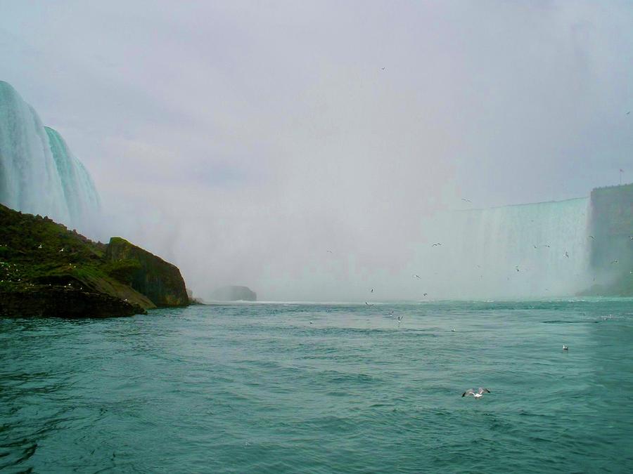 HorseShoe Fall Arc, Niagara Falls Photograph by Bnte Creations
