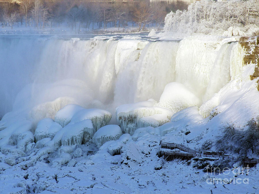 Winter Photograph - Niagara Falls in Winter by Phil Banks
