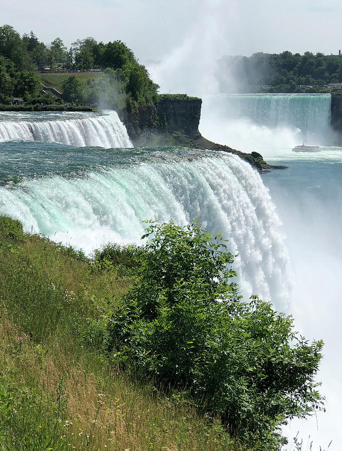 Niagara Falls Photograph by Ione Hedges