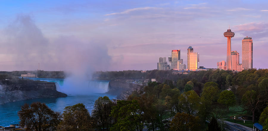 Niagara Falls Photograph by Max shen