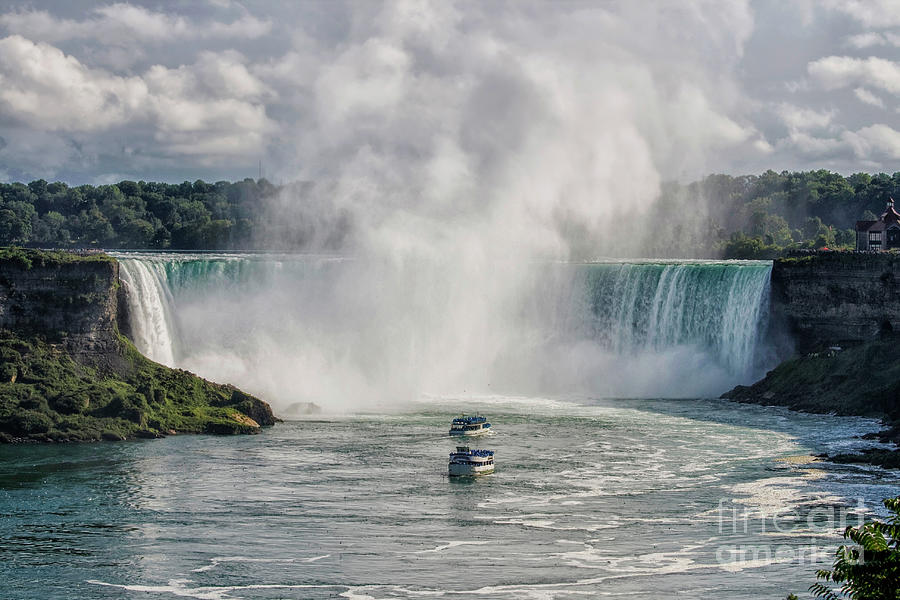 Niagara Falls  Photograph by Patricia Hofmeester
