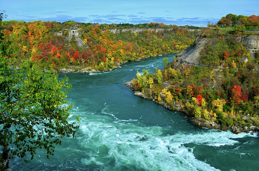 Niagara Gorge Photograph by Rodney Campbell