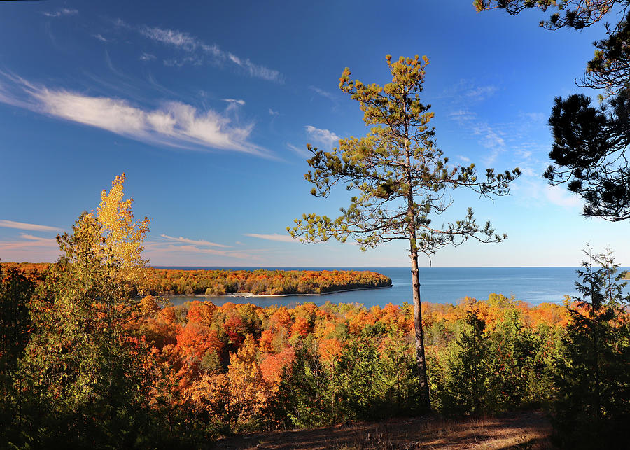 Nicolet Bay Fall View 2 Photograph by David T Wilkinson