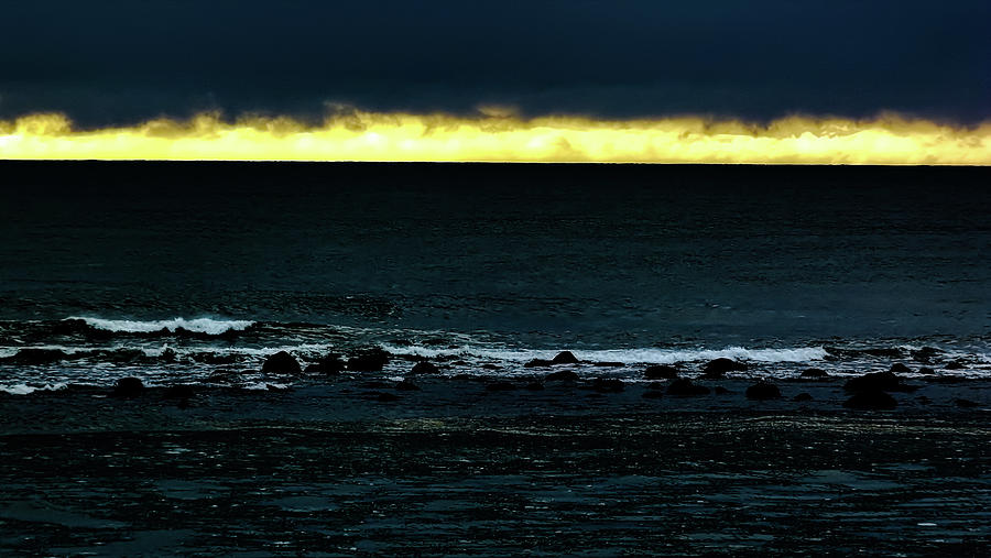 Night Horizon of Seas Photograph by Christopher Maxum