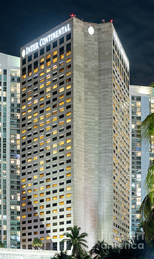 Night photo of the Intercontinental Hotel Downtown Miami Florida ...