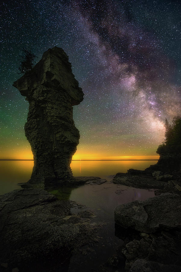 Night scene at Flowerpot Island Photograph by Henry w Liu