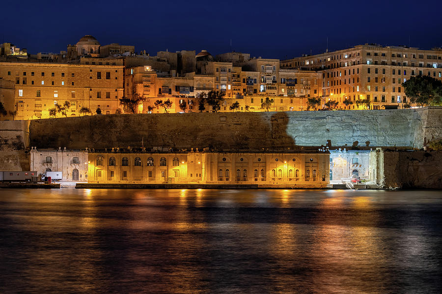 Night Skyline Of Valletta City In Malta Photograph by Artur Bogacki
