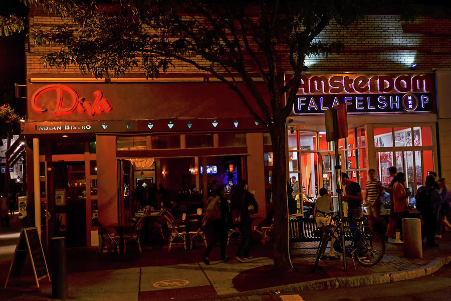 Nightlife in Davis Square Somerville Massachusetts Elm Street Photograph by Toby McGuire
