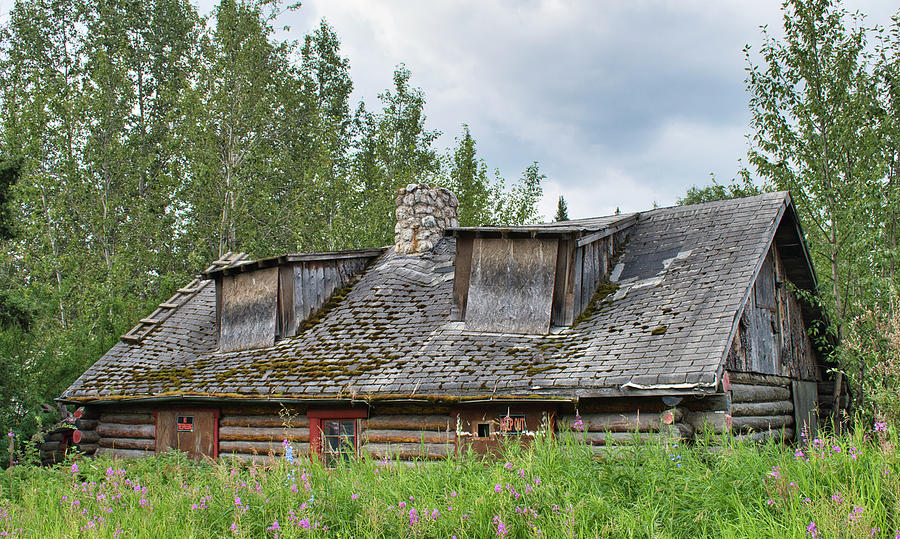 No Trespassing - Falling Cabin Photograph by Cathy Mahnke - Fine Art ...