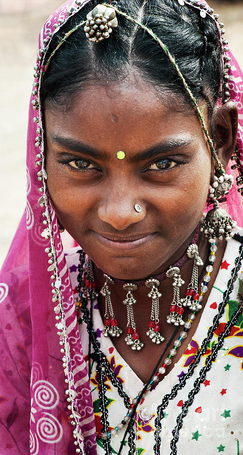Nomadic Rajasthan Teenage Girl Photograph by Tim Gainey