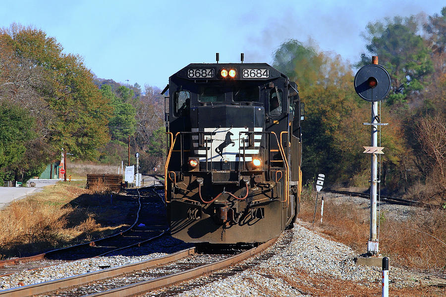 Norfolk Southern 8684 Color Photograph by Joseph C Hinson
